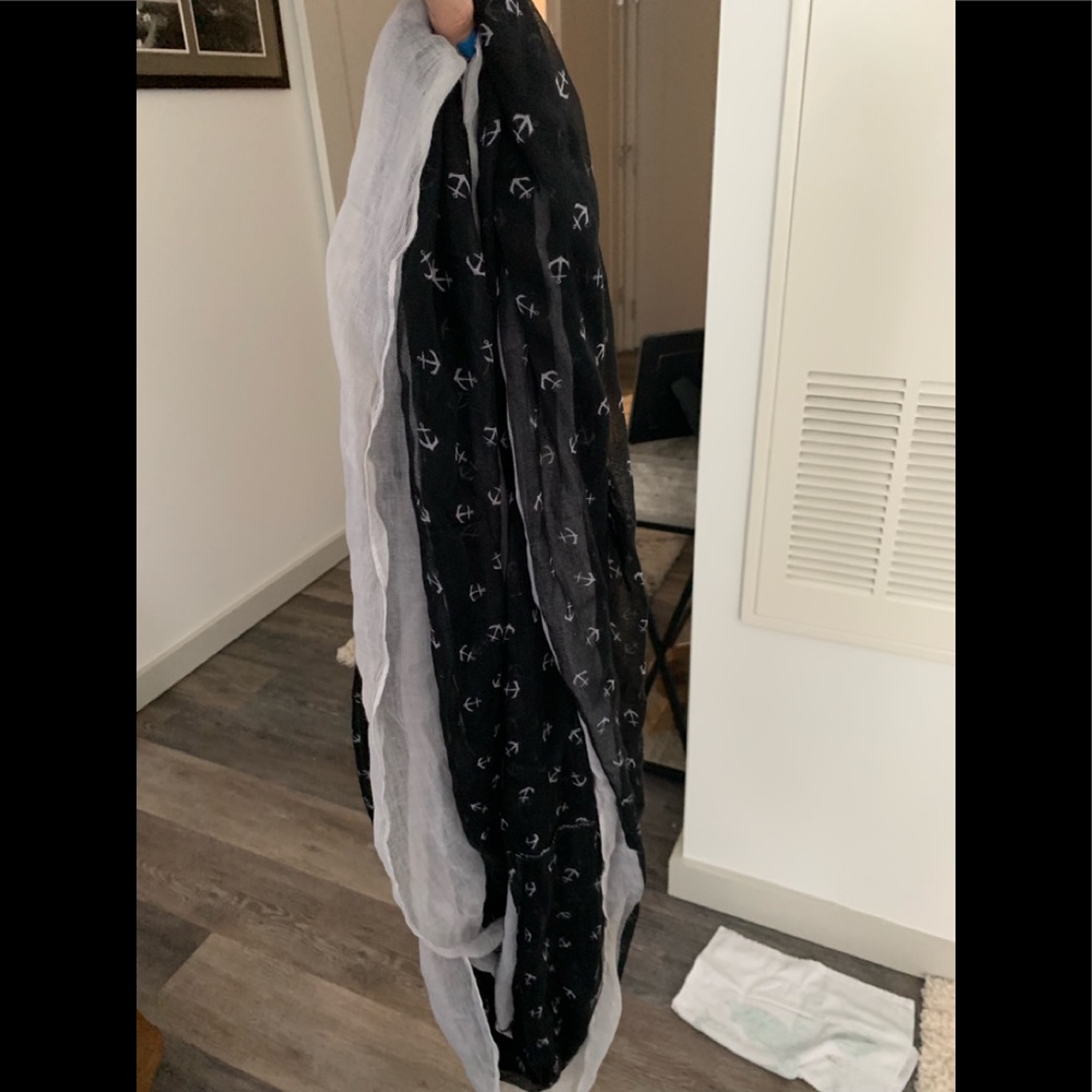 Anchor infinity scarf